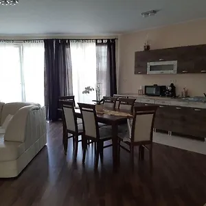 Aqua Line Apartmanhaz Apartament